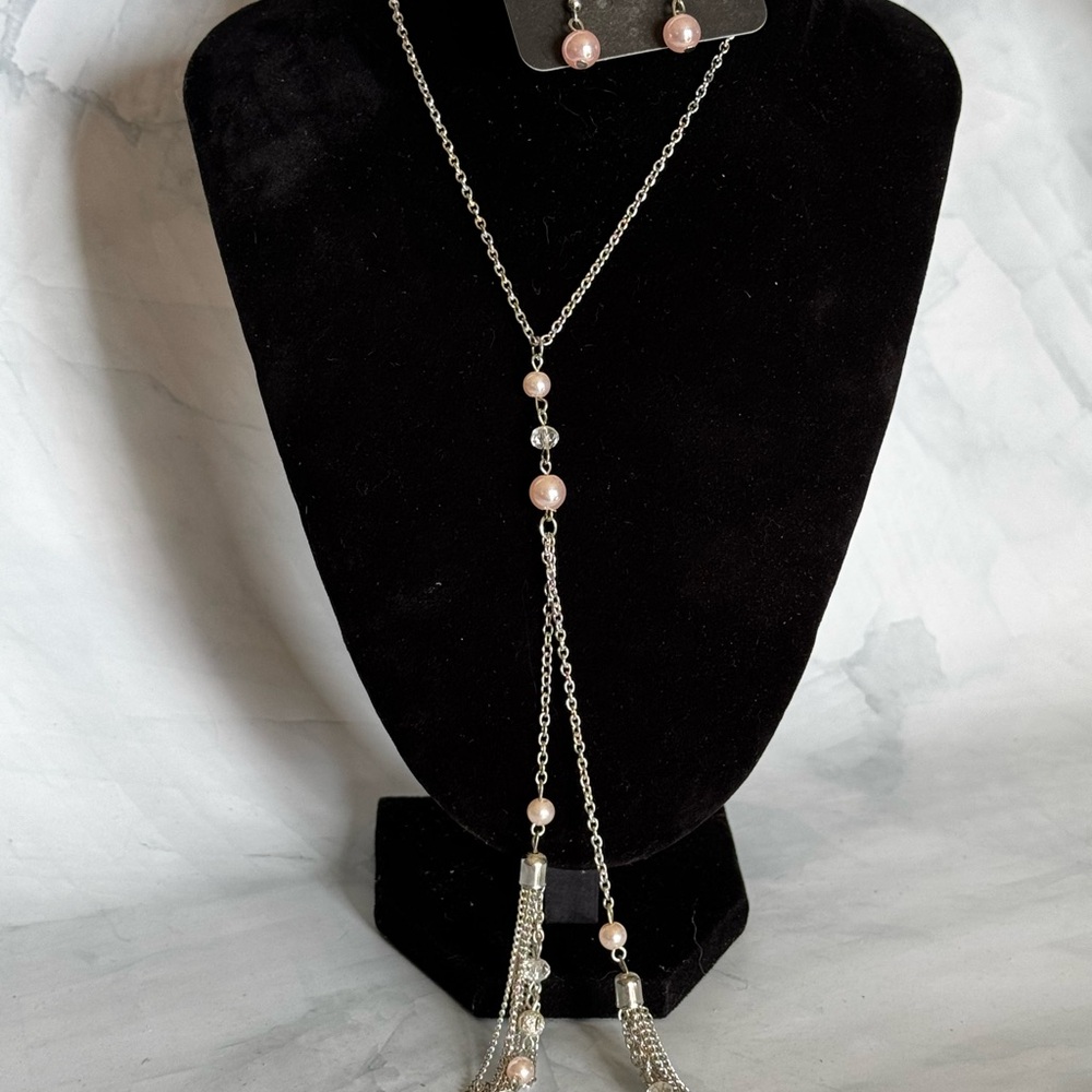 Paparazzi Necklace Set